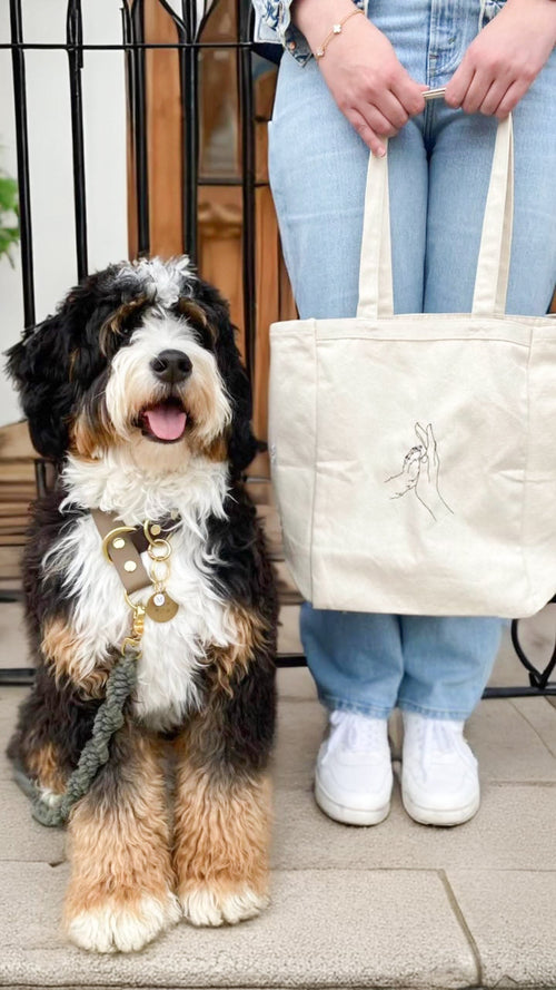 TOTE BAGS